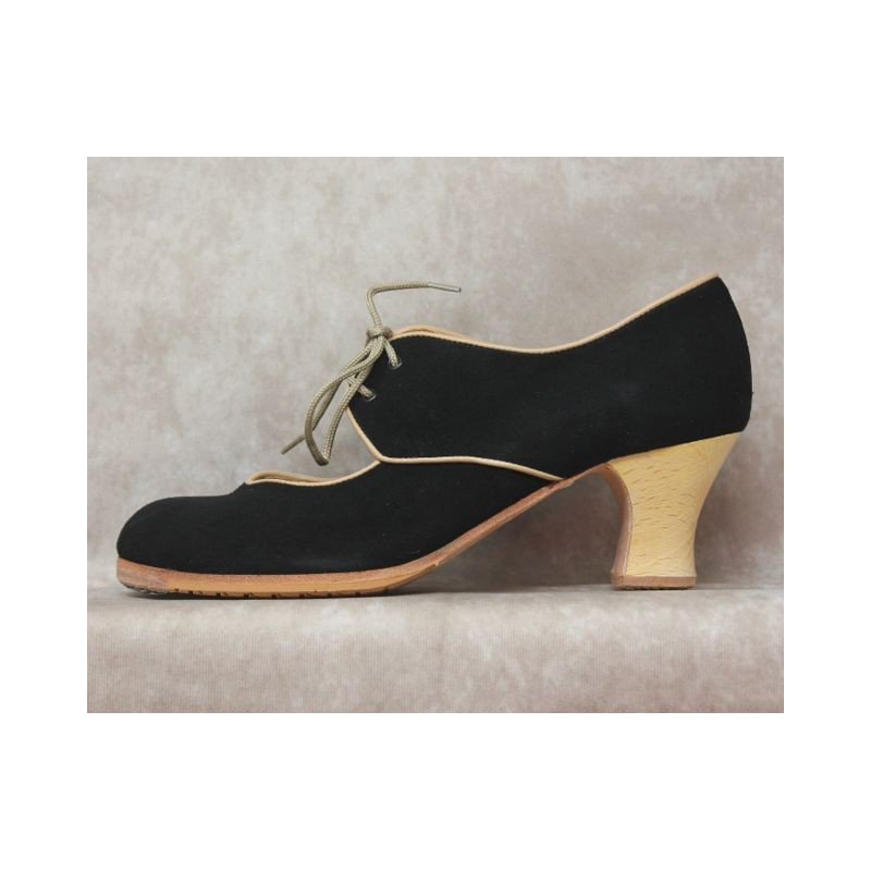 Tientos 40 A Suede Negro Semicarrete Barnizado R. Beige