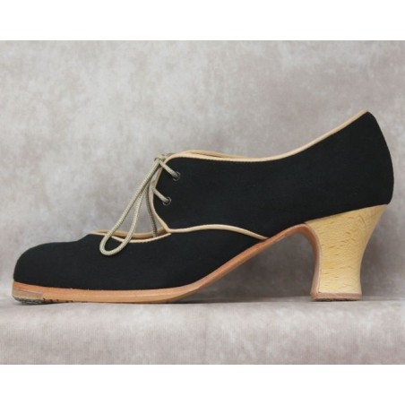 Tientos 40 A Suede Negro Semicarrete Barnizado R. Beige