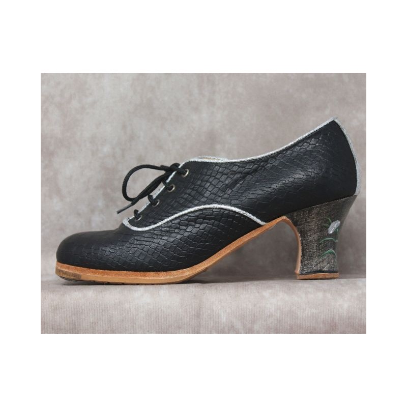 Málaga 36 A Coco Negro Semicarrete Flor Barniz R. Plata