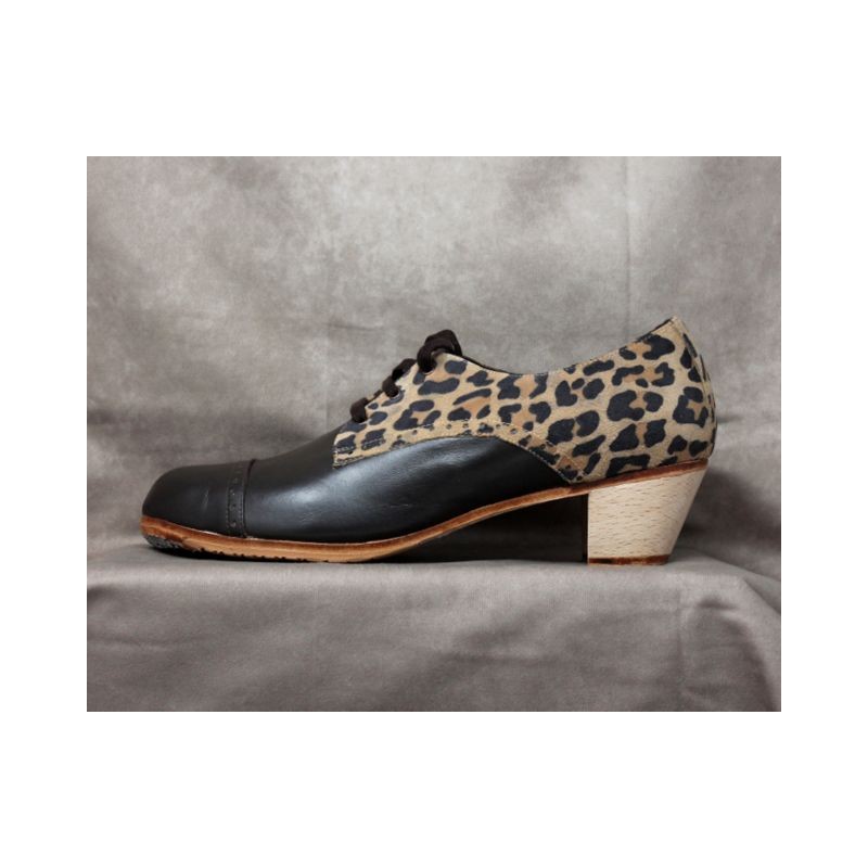 Antonio 44 A Piel Kenia Cubano Barnizado Atrás Animal Print