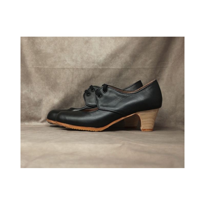 Tientos 38 A Leather Negro Clásico Barnizado